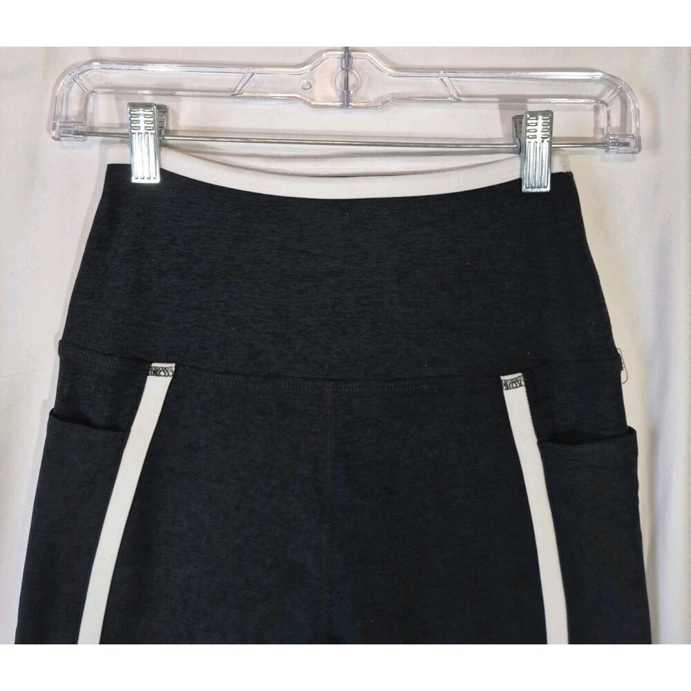 Beyond Yoga Spacedye New Moves Black White Stripe Leggings Medium - Picture 4 of 10